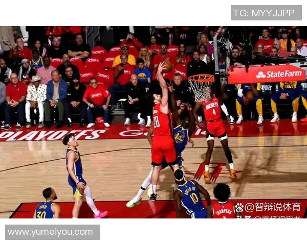 2005年NBA季后赛火箭与小牛的精彩对决回顾与分析